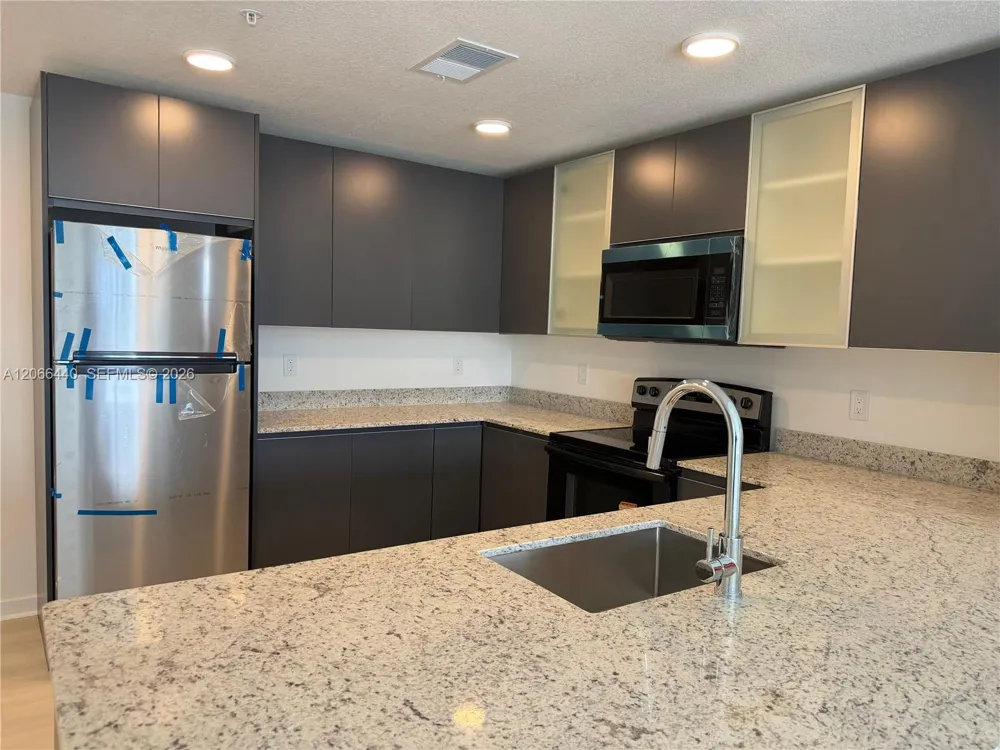 5563 Millenia Park #201 Orlando, FL 32839