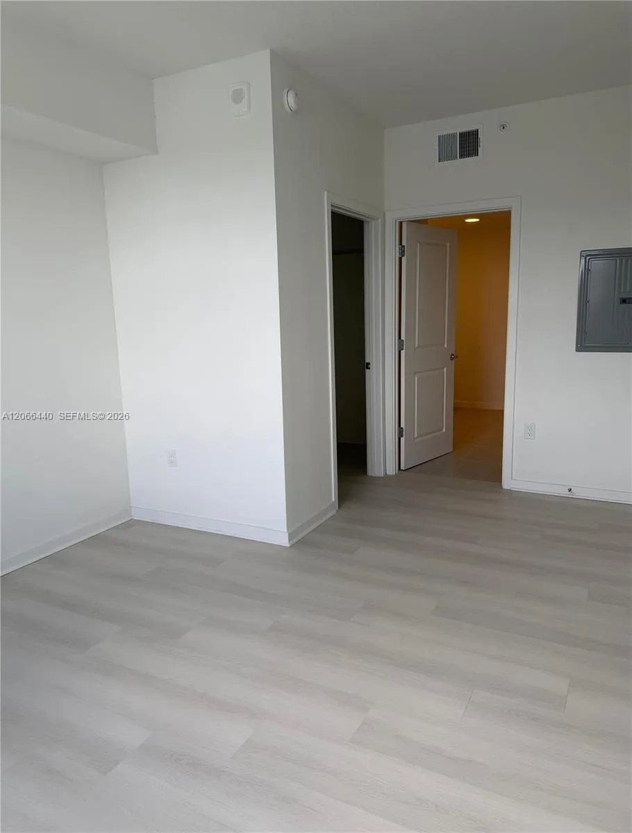 5563 Millenia Park #201 Orlando, FL 32839