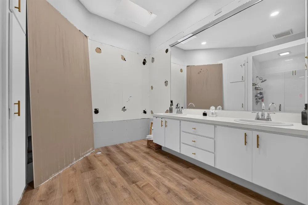 218 HAMPTON COURT Jupiter, FL 33458