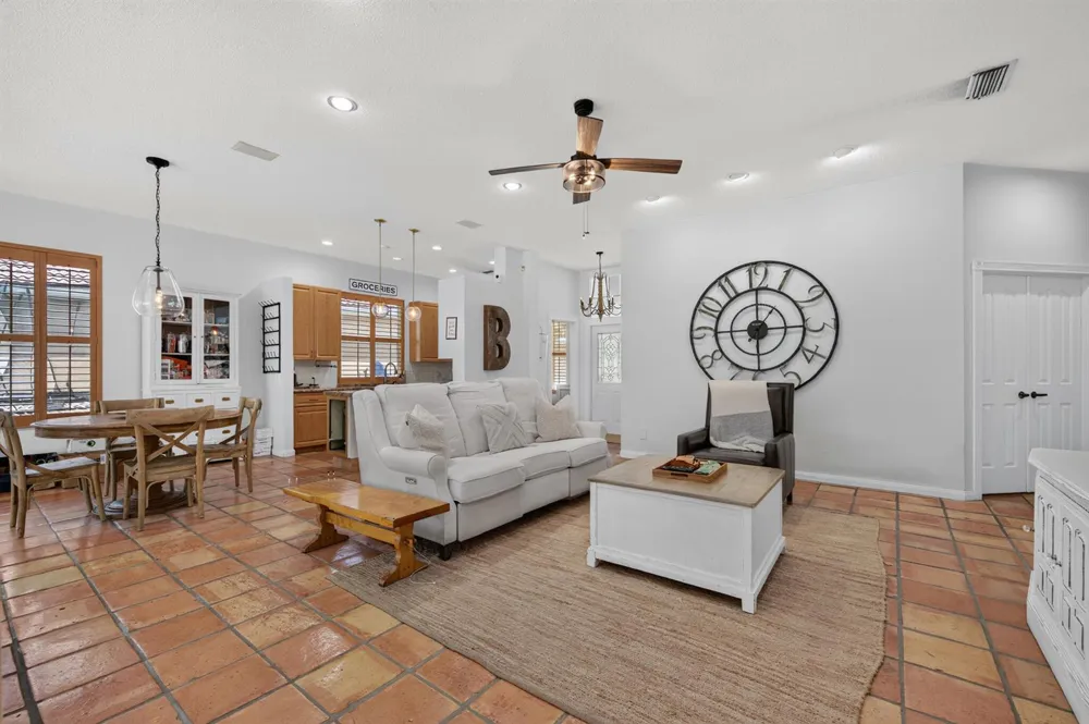 218 HAMPTON COURT Jupiter, FL 33458