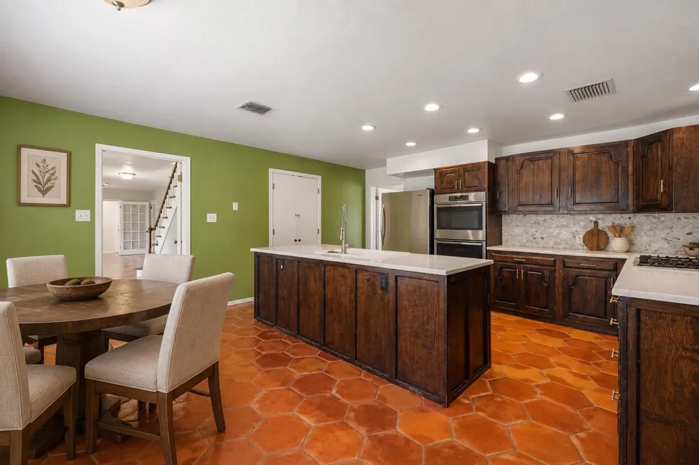 110 W Sierra Circle San Marcos, TX 78666