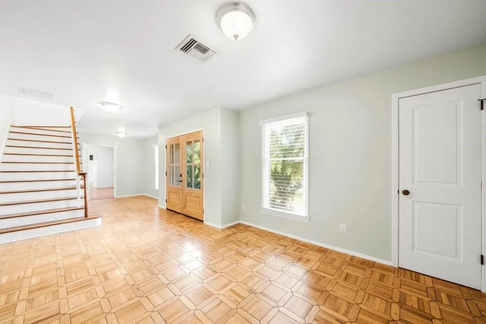 110 W Sierra Circle San Marcos, TX 78666