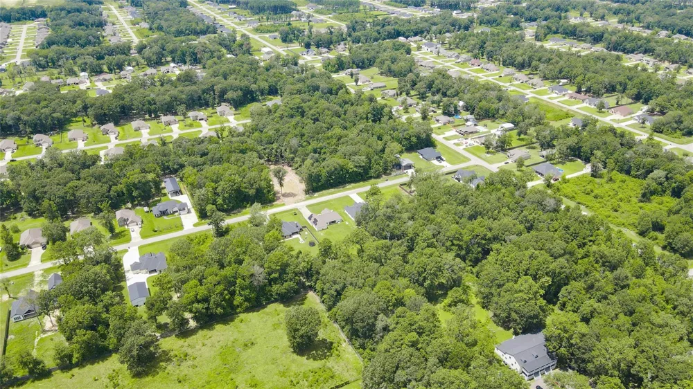 151 County Road 6606 Dayton, TX 77535