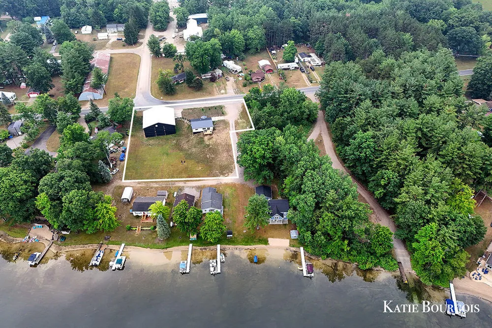 7510 Taft Road #2 Martiny Township, MI 49332