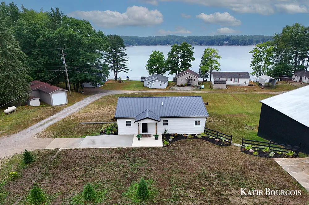 7510 Taft Road #2 Martiny Township, MI 49332