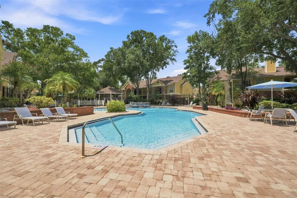 8630 MALLARD RESERVE DRIVE #203 Tampa, FL 33614