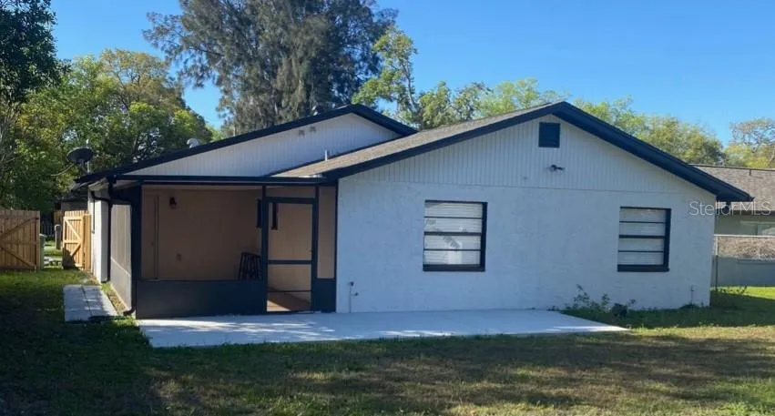 5008 PARADE STREET Tampa, FL 33617