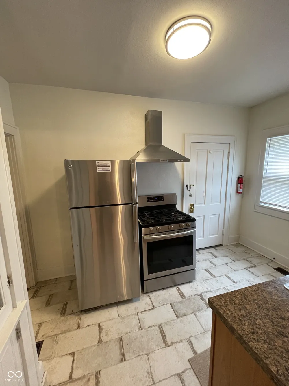 537 E 11th Street #1 Indianapolis, IN 46202