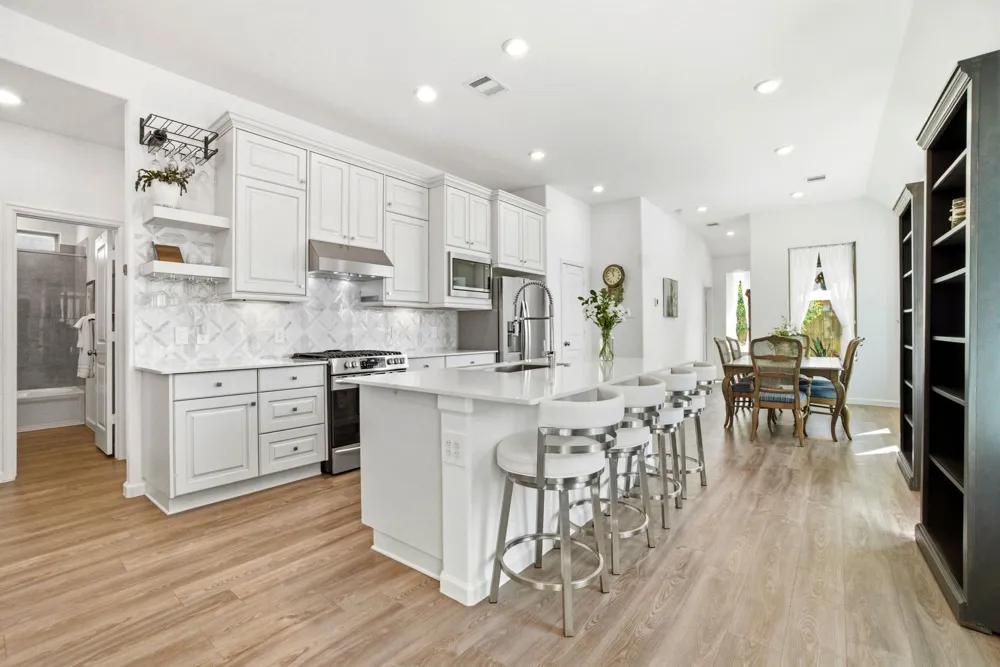 1409 Northwood Bluff Lane Pinehurst, TX 77362