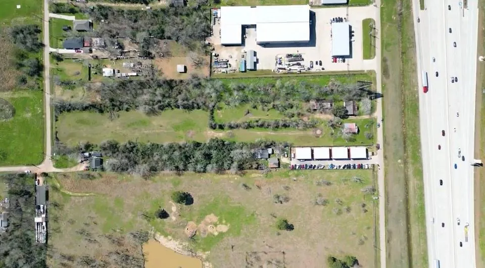3611 10th Street Brookshire, TX 77423