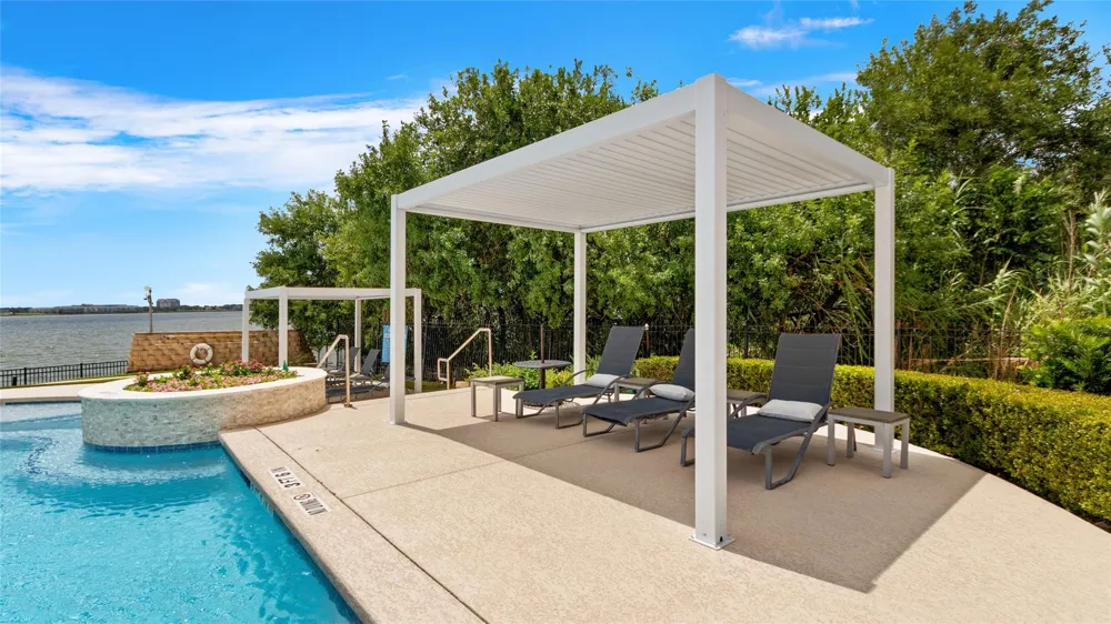 4821 E Nasa Parkway #11SW Seabrook, TX 77586