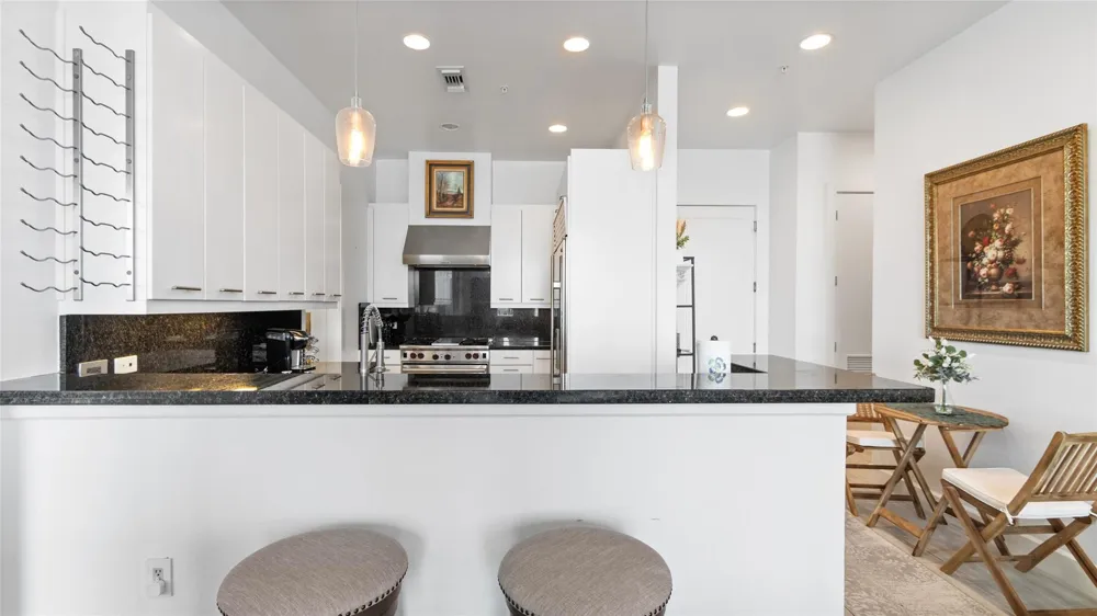 4821 E Nasa Parkway #11SW Seabrook, TX 77586