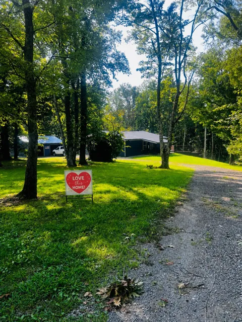 432 Parker Ln