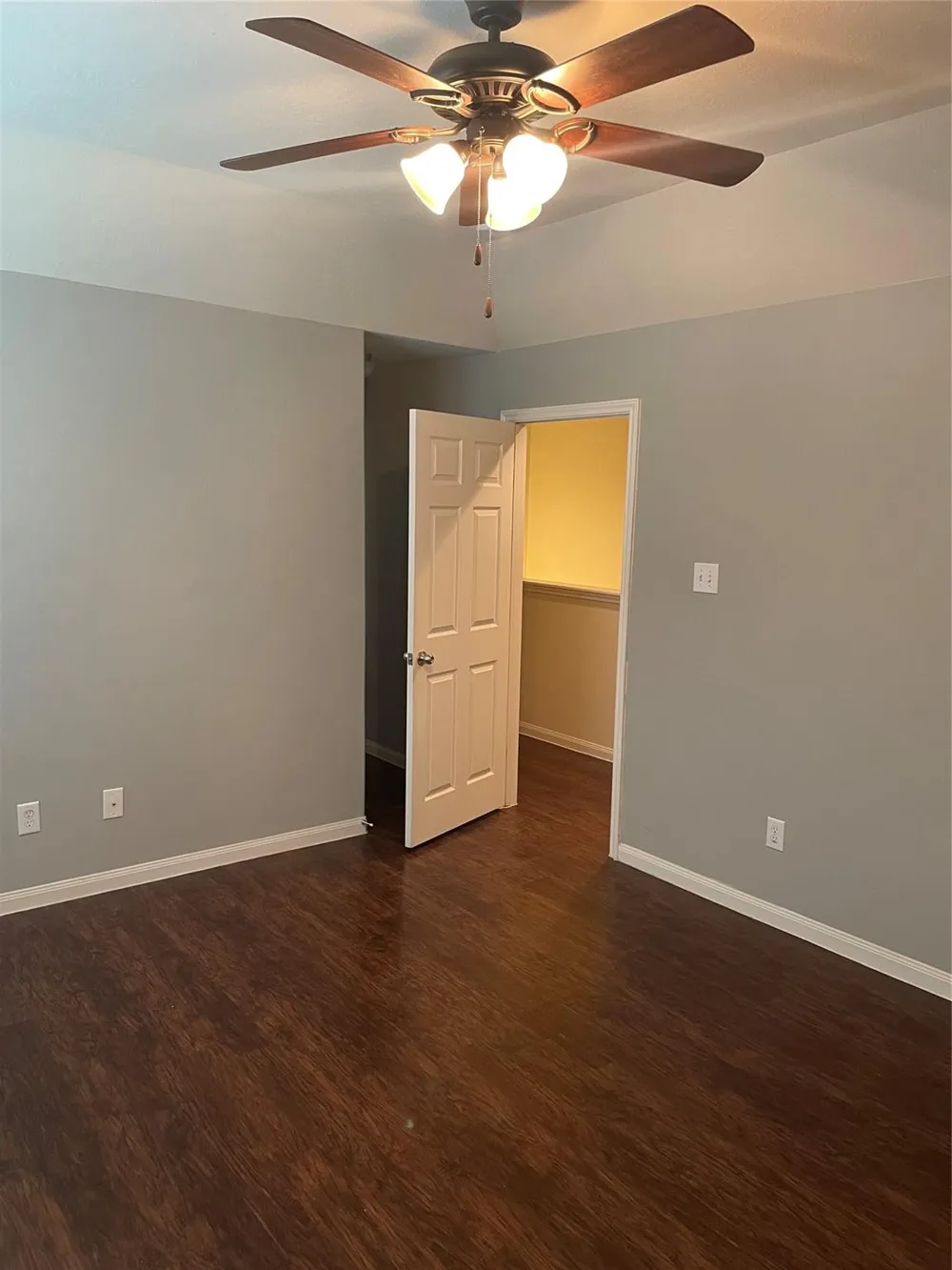 11418 El Diamante Drive Houston, TX 77048