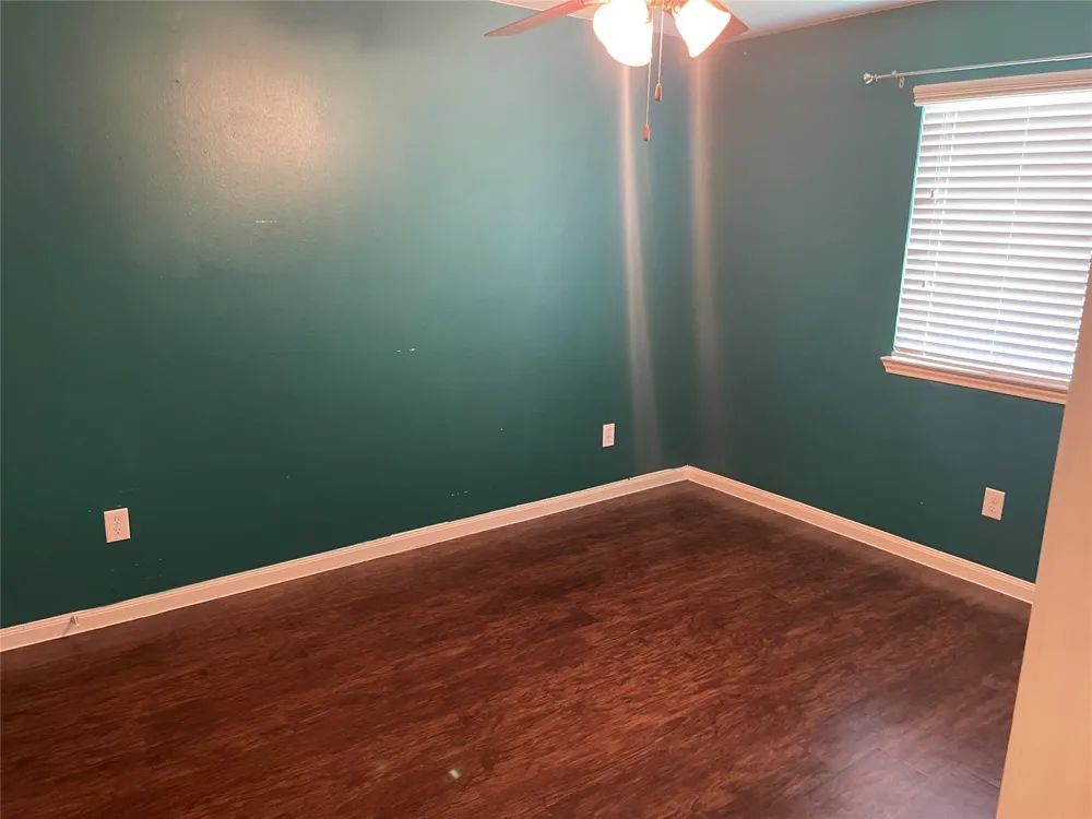11418 El Diamante Drive Houston, TX 77048