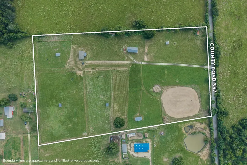 11043 County Road 336 Caldwell, TX 77836