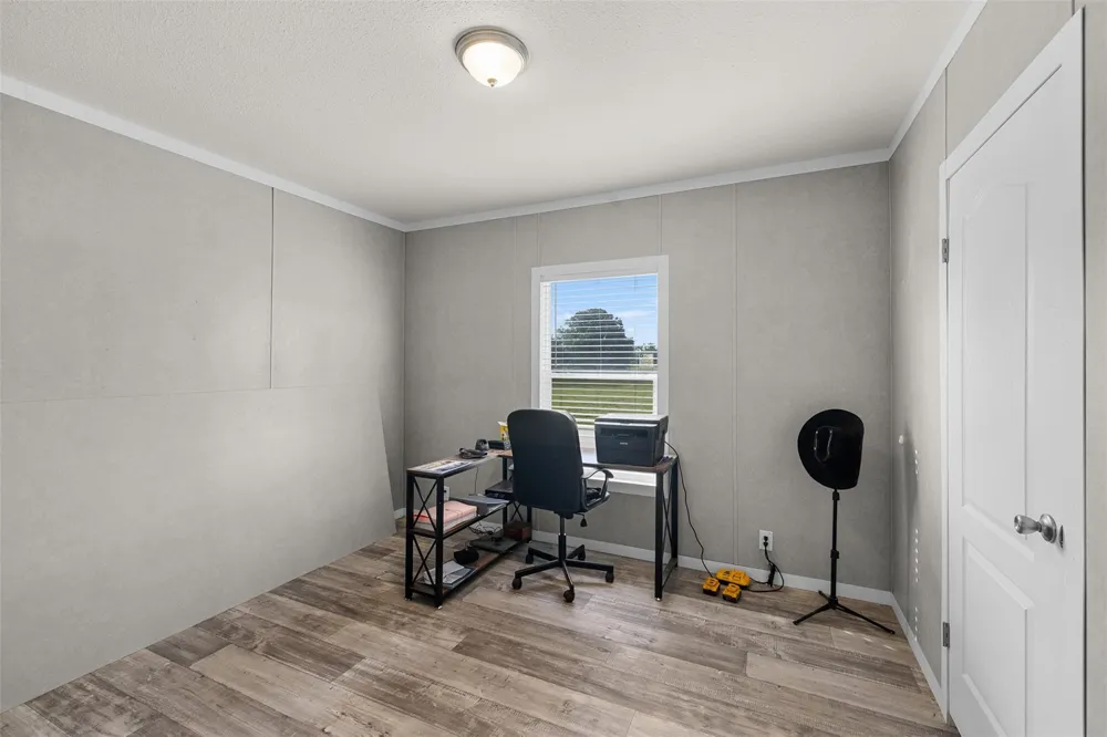 11043 County Road 336 Caldwell, TX 77836