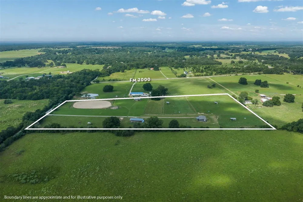11043 County Road 336 Caldwell, TX 77836
