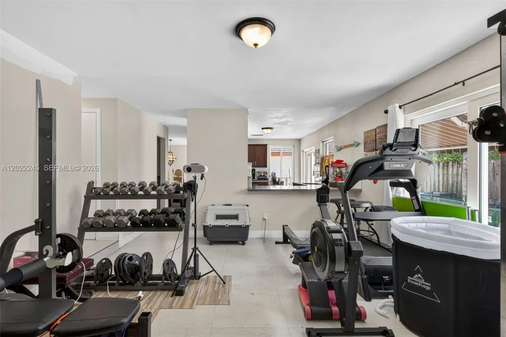 15530 SW 59th St Miami, FL 33193