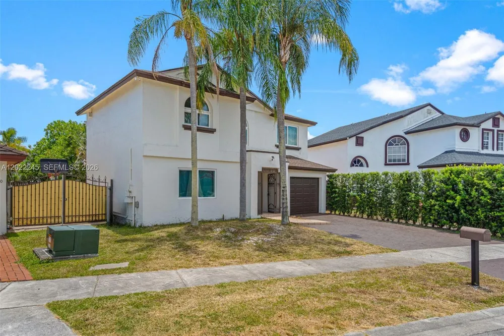 15530 SW 59th St Miami, FL 33193
