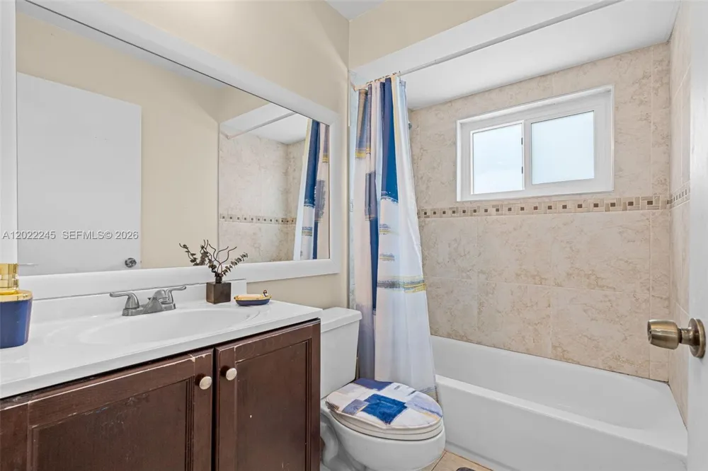 15530 SW 59th St Miami, FL 33193