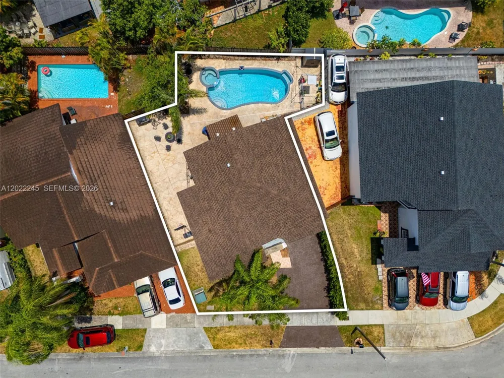15530 SW 59th St Miami, FL 33193