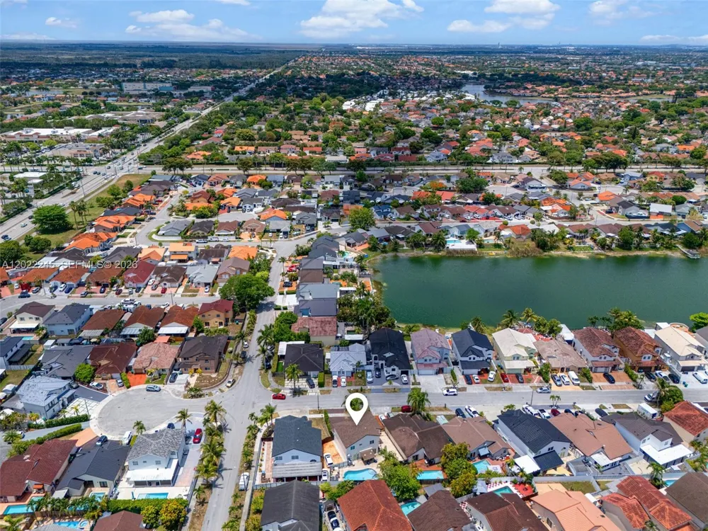 15530 SW 59th St Miami, FL 33193