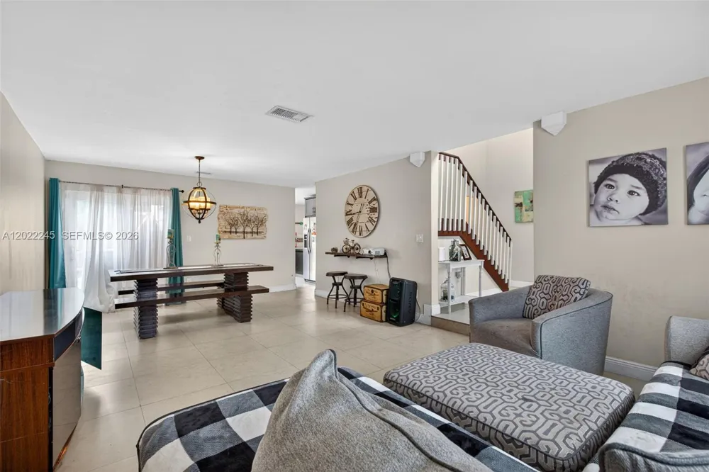 15530 SW 59th St Miami, FL 33193