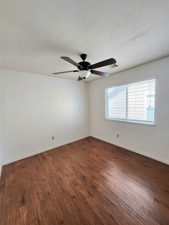 11738 Jelicoe Drive Houston, TX 77047