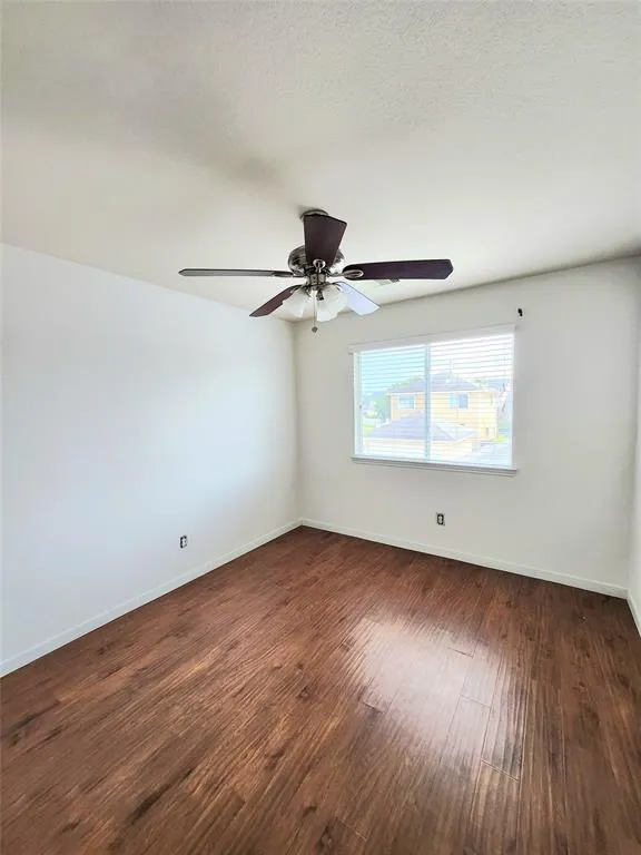 11738 Jelicoe Drive Houston, TX 77047