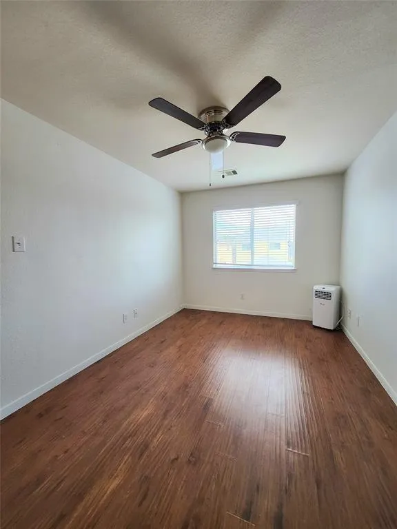 11738 Jelicoe Drive Houston, TX 77047