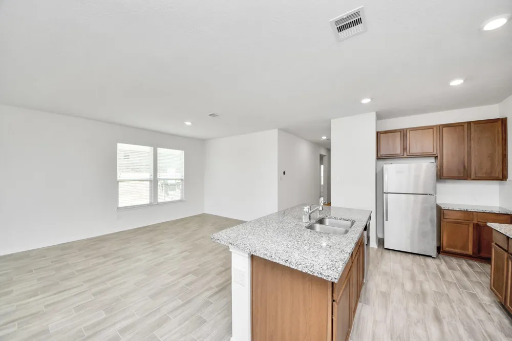1270 Glendora Drive Rosharon, TX 77583