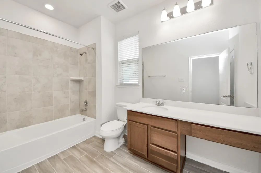 1270 Glendora Drive Rosharon, TX 77583