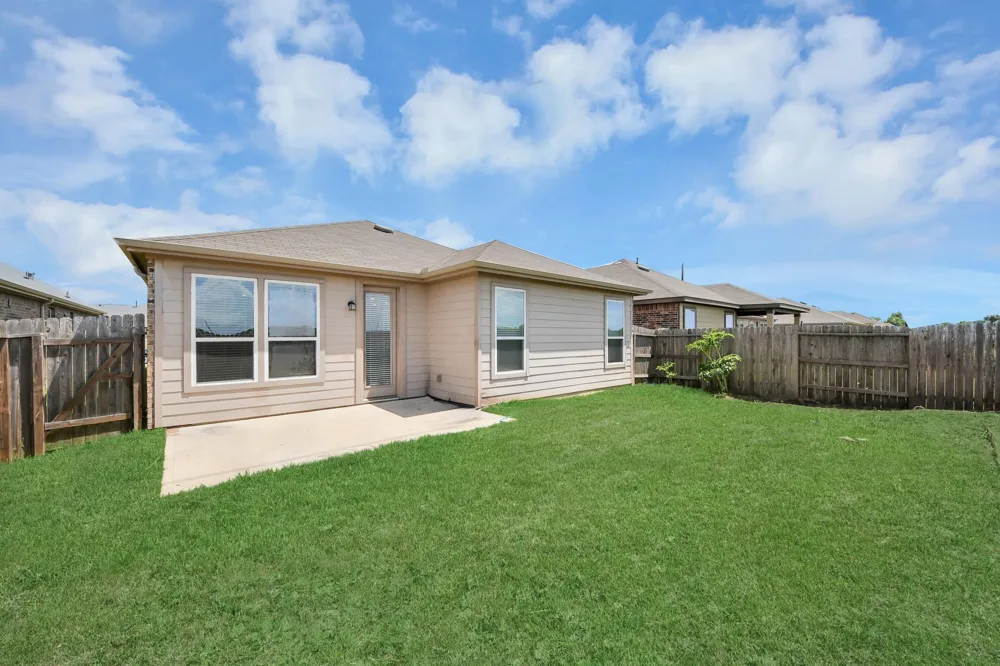 1270 Glendora Drive Rosharon, TX 77583