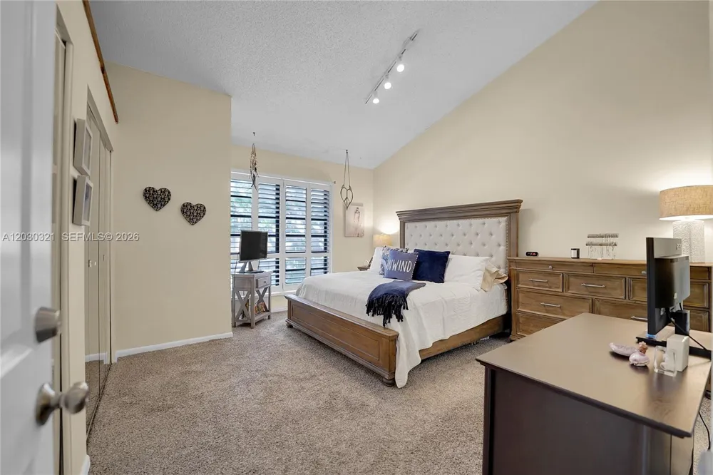 1400 NW 9th Ave #C-18 Boca Raton, FL 33486