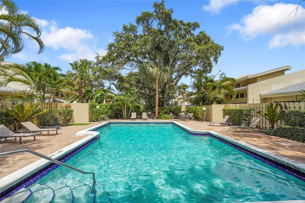 1400 NW 9th Ave #C-18 Boca Raton, FL 33486