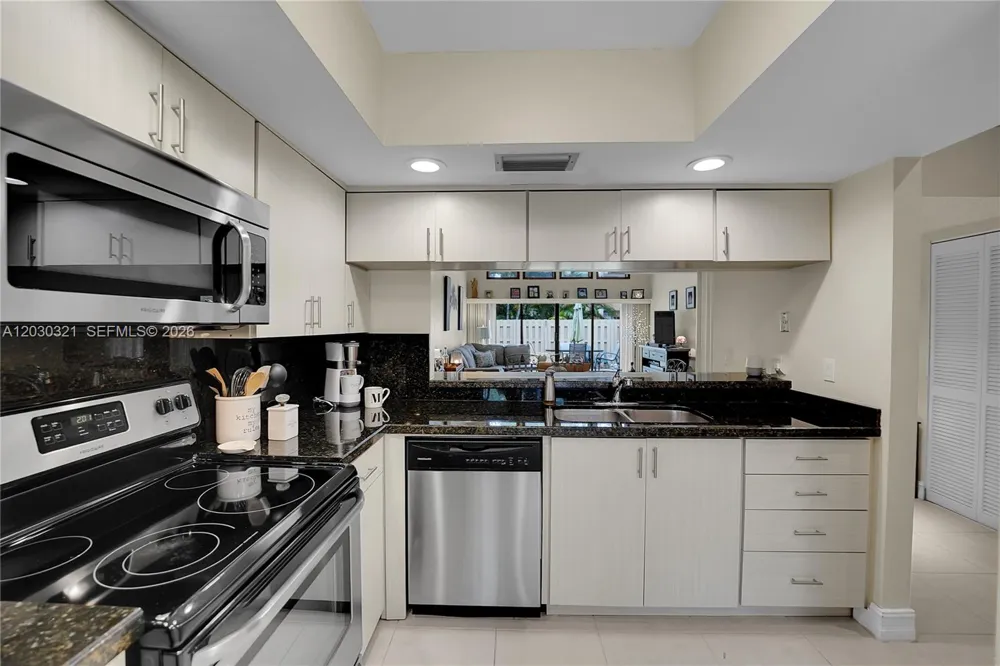 1400 NW 9th Ave #C-18 Boca Raton, FL 33486