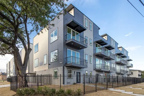 1614 Fitzhugh Avenue #306