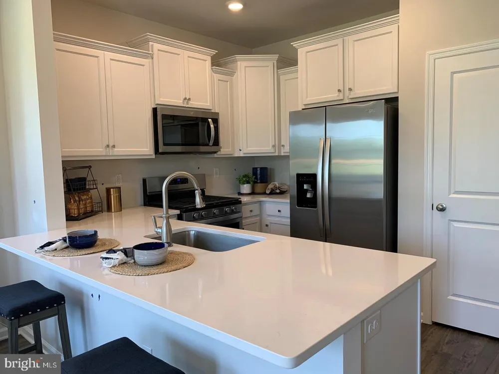 22 WHALER DRIVE Runnemede, NJ 08078