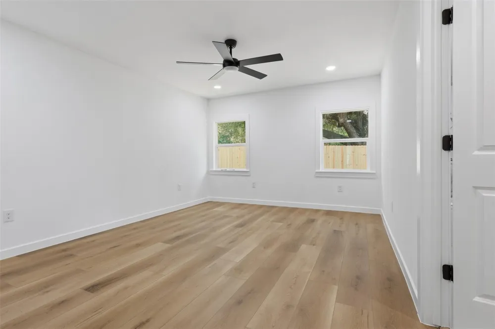 4829 Willowbend Boulevard Houston, TX 77035