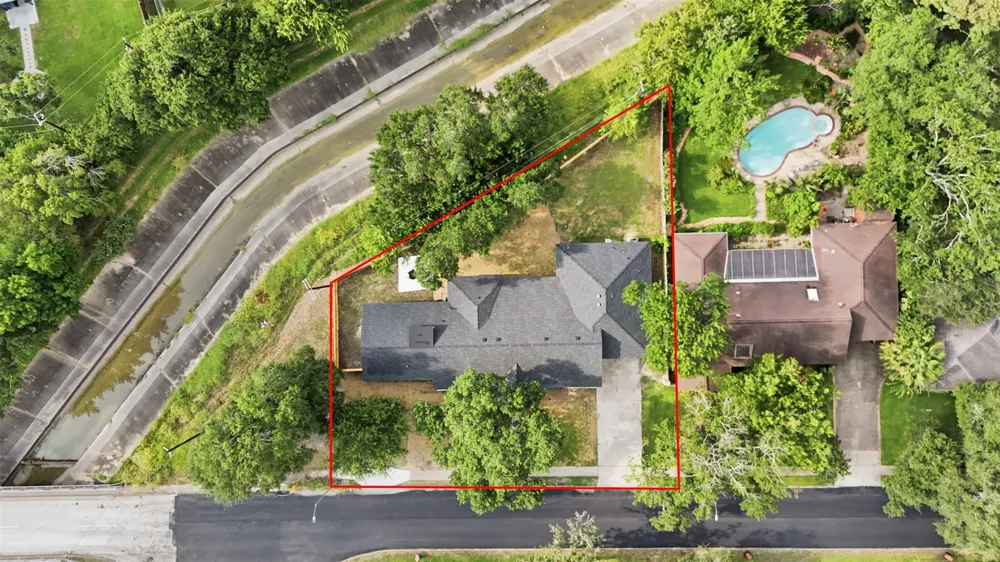 4829 Willowbend Boulevard Houston, TX 77035