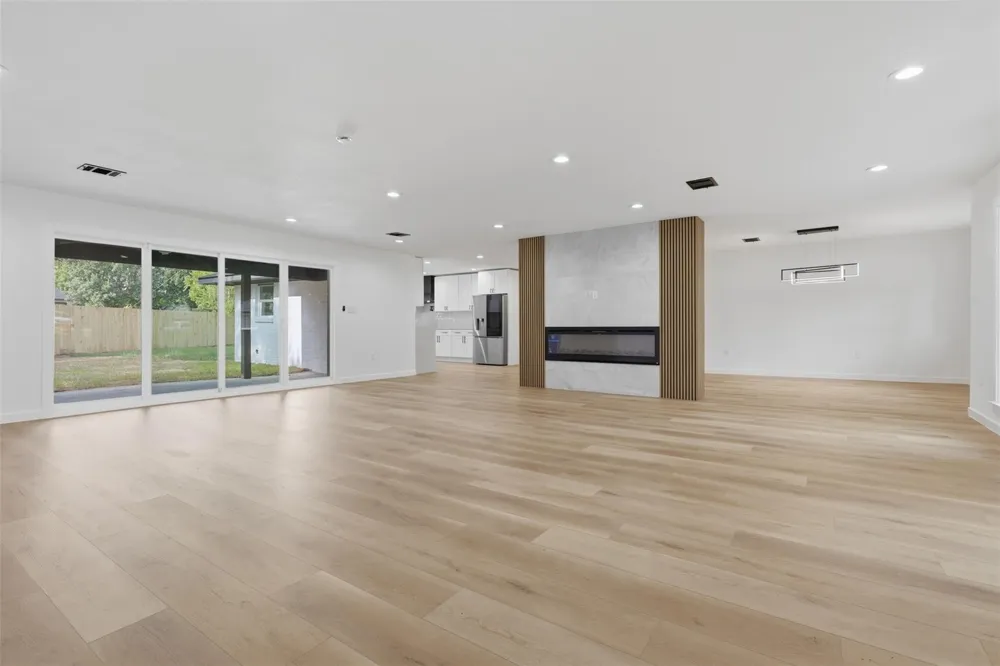 4829 Willowbend Boulevard Houston, TX 77035