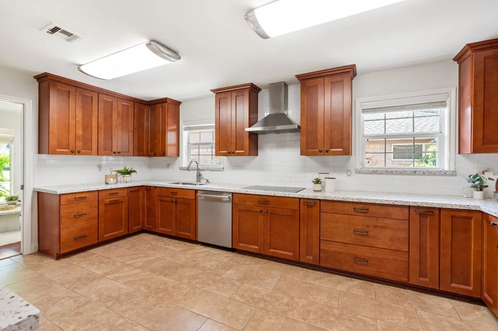 5730 Rutherglenn Drive Houston, TX 77096
