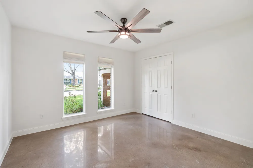 5730 Rutherglenn Drive Houston, TX 77096