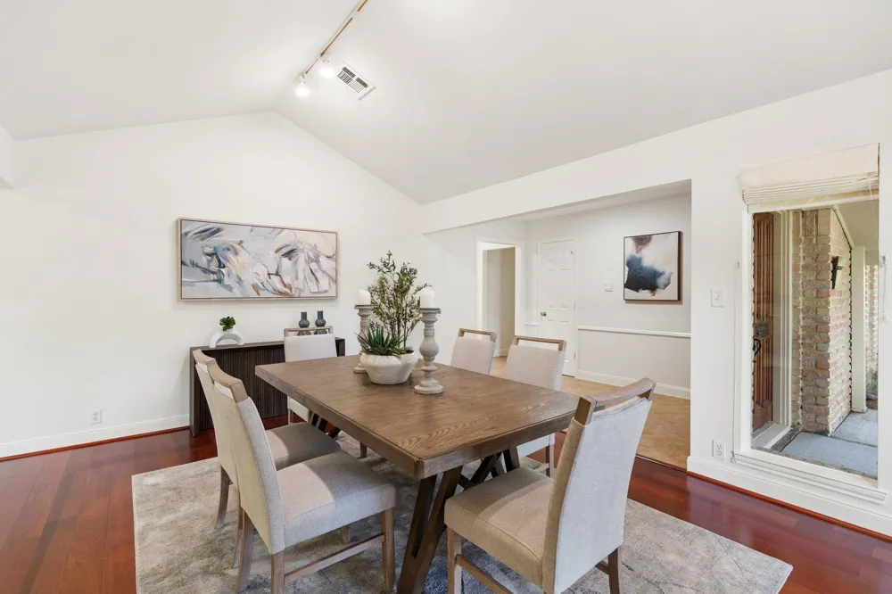 5730 Rutherglenn Drive Houston, TX 77096