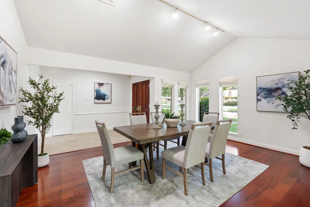 5730 Rutherglenn Drive Houston, TX 77096