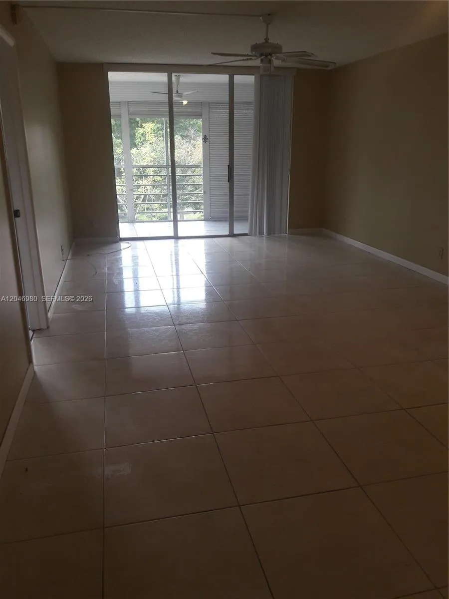3099 NW 48th Ave #362 Lauderdale Lakes, FL 33313