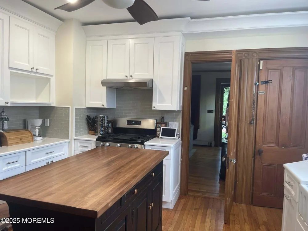 670 E Bay Avenue Barnegat, NJ 08005