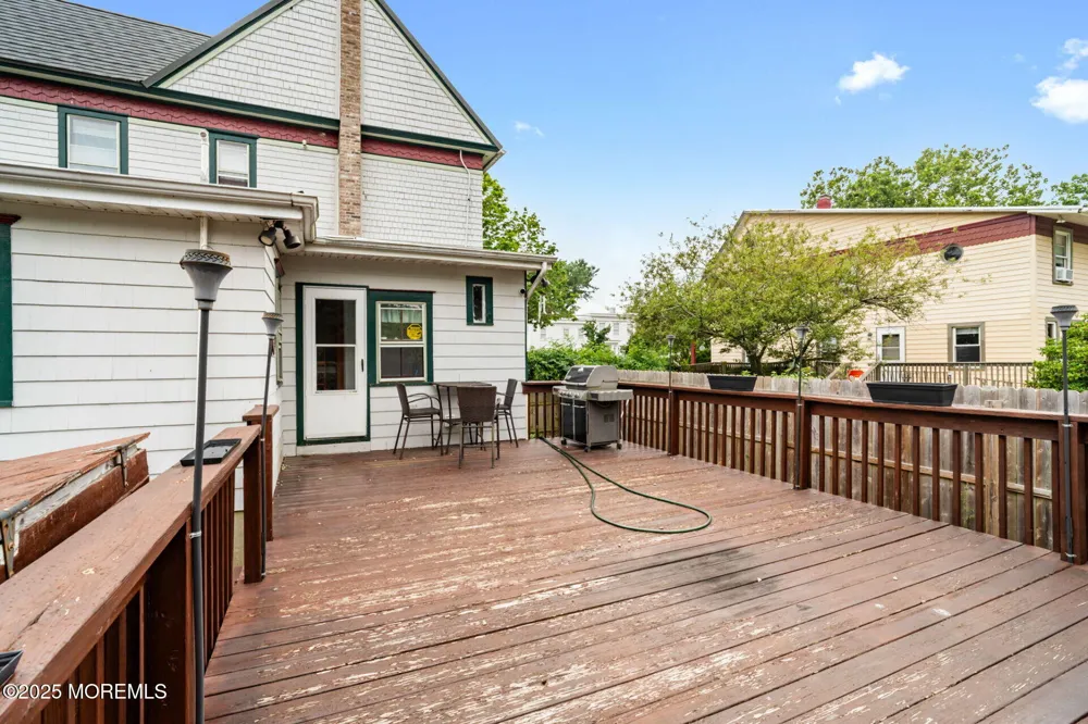 670 E Bay Avenue Barnegat, NJ 08005