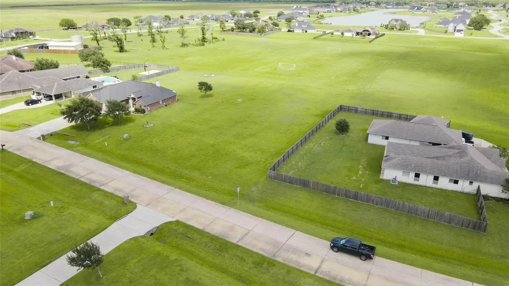 28019 Palm Breeze Lane Rosharon, TX 77583
